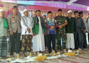 Dua Ribuan Warga Ikuti Isra Miraj Bersama Polres Lampung Barat