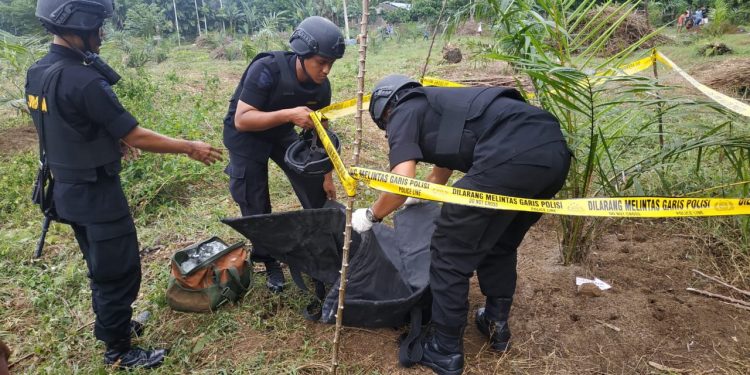 Satu Granat Nenas Diledakkan di Serbelawan Satu Granat Nenas Diledakkan di Serbelawan