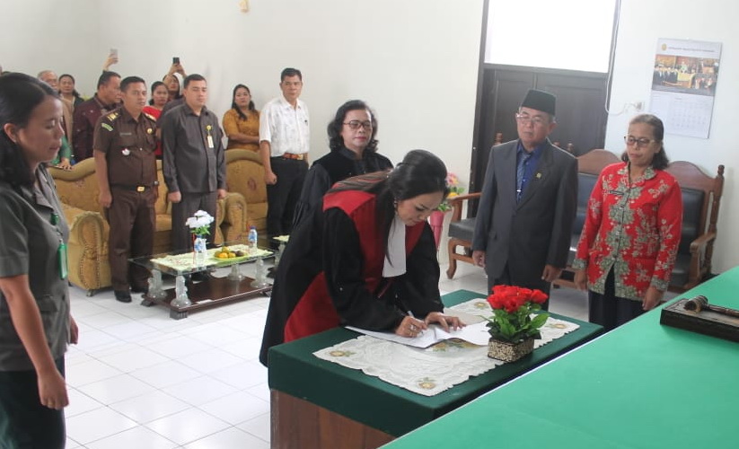Hari Ini Ledis Bakkara Dilantik sebagai Wakil Ketua Pengadilan Negeri Sidikalang
