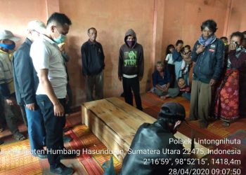 Lembang Sinaga Tenggak Pestisida di Rumahnya di Lintong Nihuta