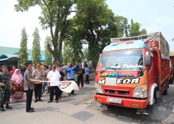 Kapolrestabes Medan Hadiri Pelepasan Pendistribusian Kotak Suara Pemilu 2019