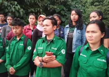 Limbah Ternak Babi Diduga Cemari Danau Toba, SaLing Tinjau Lokasi
