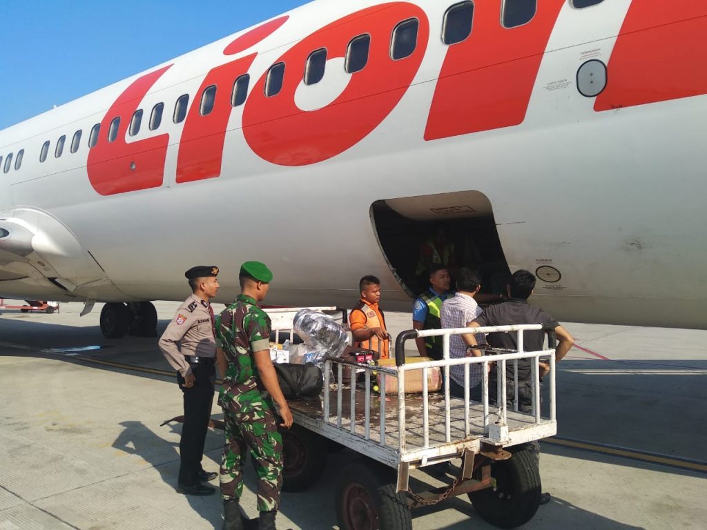 Curi Uang dari Travel Bag, Empat Petugas Portir di Bandara Kuala Namu Diciduk Curi Uang dari Travel Bag, Empat Petugas Portir di Bandara Kuala Namu Diciduk