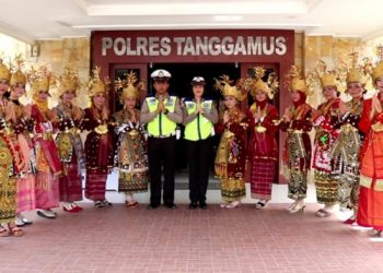 Promosikan Millenial Road Safety Festival, Polres Tanggamus Gandeng Kearifan Lokal