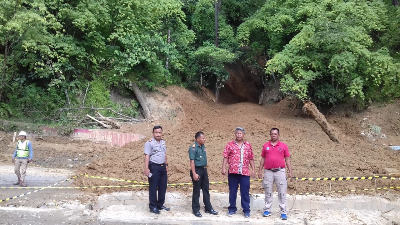 Breaking News: Jembatan Sidua-dua Kembali Diterjang Longsor