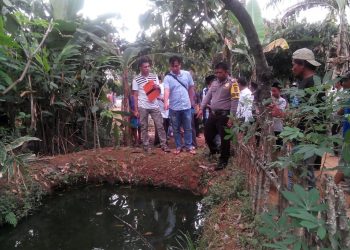 Luput dari Pengawasan, Balita Ditemukan Mengambang di Kolam Limbah
