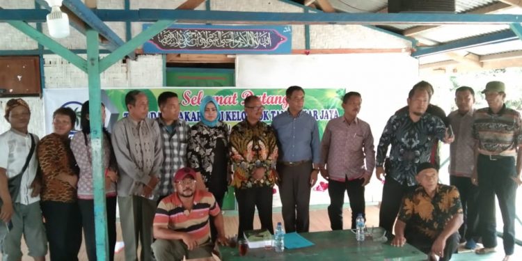 Masyarakat Tani Simalungun Deklarasi PKTMS Di Nagori Naga Jaya Kecamatan Bandar Huluan Masyarakat Tani Simalungun Deklarasi PKTMS Di Nagori Naga Jaya Kecamatan Bandar Huluan