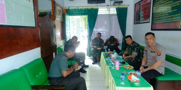 Kapolres Madina Bersama Dandim 0212/TS Sambangi Mako Koramil 13 Panyabungan