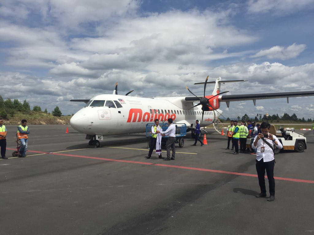 Inaugural Flight Malindo Air Jadi Kado Indah HUT Kemerdekaan RI ke-73 untuk Danau Toba Inaugural Flight Malindo Air Jadi Kado Indah HUT Kemerdekaan RI ke-73 untuk Danau Toba