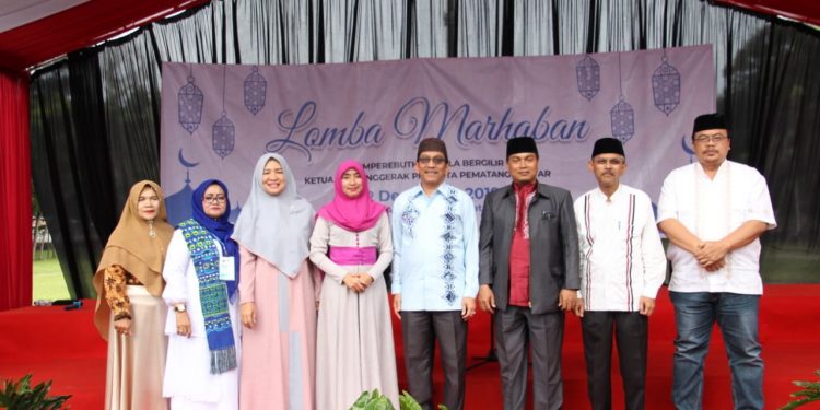 30 Grup Marhaban Ikuti Festival Marhaban Piala Bergilir Ketua TP PKK Siantar 30 Grup Marhaban Ikuti Festival Marhaban Piala Bergilir Ketua TP PKK Siantar