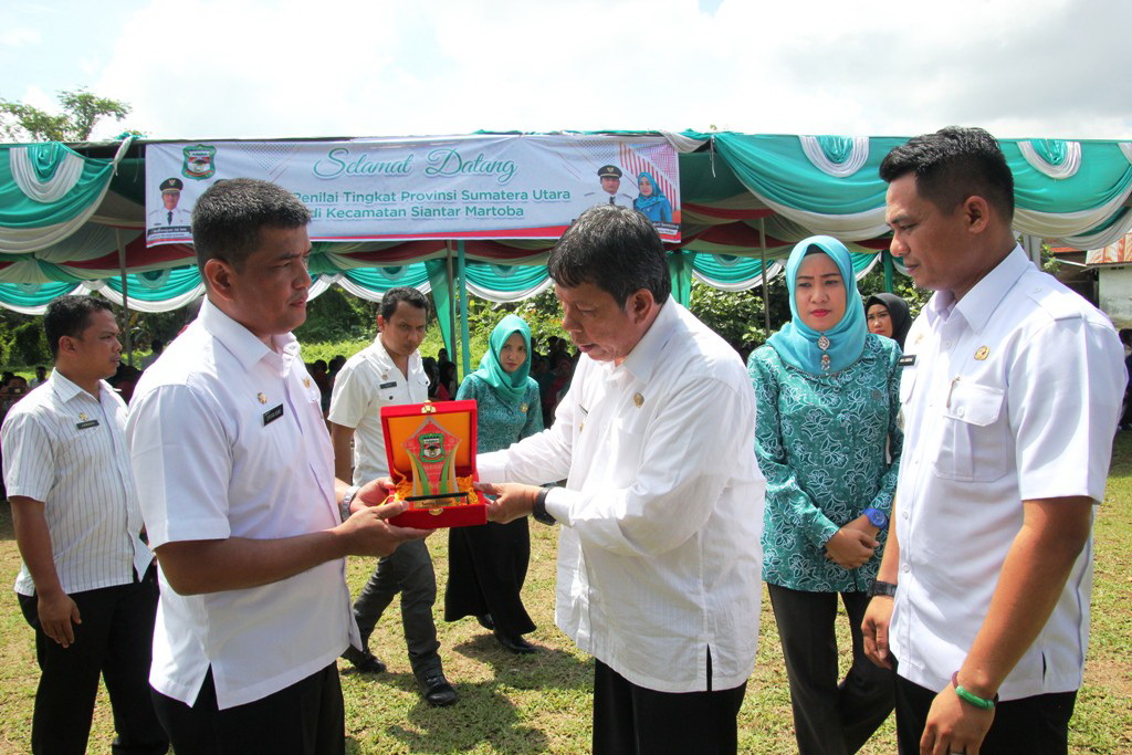 Tim Penilaian Kecamatan Terbaik Sumut Kunjungi Kecamatan Siantar Martoba