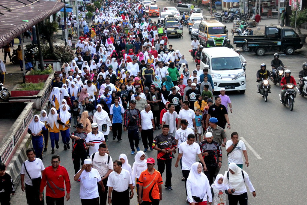 Jalan Sehat MCM Fun Walk Semarakkan Peringatan Isra Mikraj di Siantar