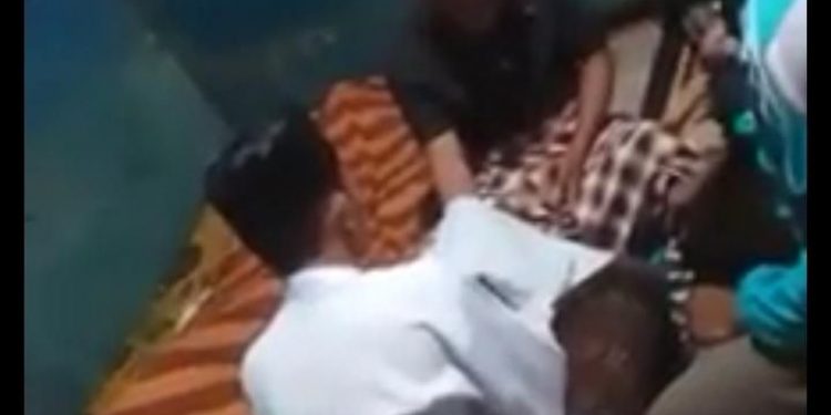 Demi Cinta, Sukardin Tetap Nikahi Jenazah Pacarnya