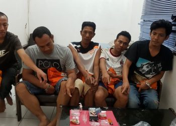 Pesta Narkoba di Jalan Viyata Yudha Digrebek, Lima Orang Diamankan