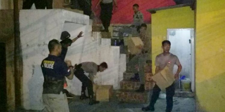Kerap Memicu Tindak Kriminalitas, Polisi Sita Ribuan Botol Miras..