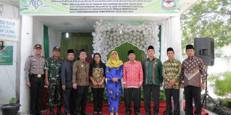 100 Qori dan Qoriah Bertanding di MTQN Tingkat Kecamatan Siantar Selatan 100 Qori dan Qoriah Bertanding di MTQN Tingkat Kecamatan Siantar Selatan