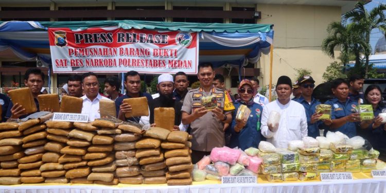 Polrestabes Medan Musnahkan Puluhan Kilo Sabu, Ekstasi dan Ganja