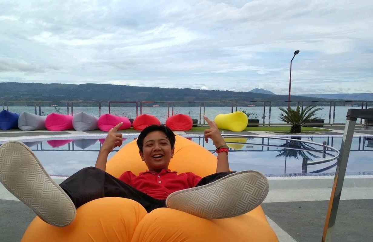 Ayo Berakhir Pekan ke Tigaras, Danau Toba
