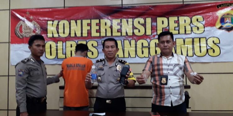 Puluhan Gram Sabu, Timbangan dan Alat Hisap Diamankan dari Lapas Puluhan Gram Sabu, Timbangan dan Alat Hisap Diamankan dari Lapas