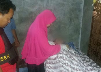 Seorang Nenek Ditemukan Tewas Tergantung di Dalam Sumur. Astaga! Ternyata ini Penyebabnya...