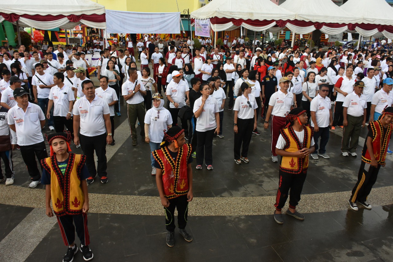 Ribuan Warga Meriahkan Milenial Road Safety Festival Nias Ribuan Warga Meriahkan Milenial Road Safety Festival Nias