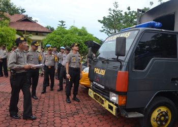 Cek Kesiapan Personil, Kapolres Nias Gelar Pemeriksaan