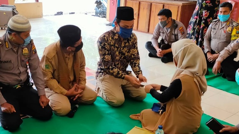 Tersangka Jambret di Medan Langsungkan Pernikahan di Kantor Polisi