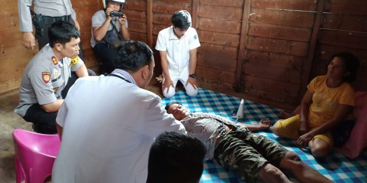Door to Door Polres Nias Selatan Gelar Pengobatan Gratis