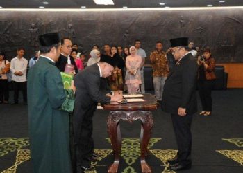 Timbul Manurung, Lukman Hasibuan, dan Erick Ritonga Anggota MPR yang Baru