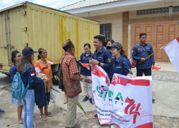 Meriahkan HUT ke-74 Kemerdekaan RI, Ohana Community Berbagi 100 Nasi Bungkus kepada Difabel