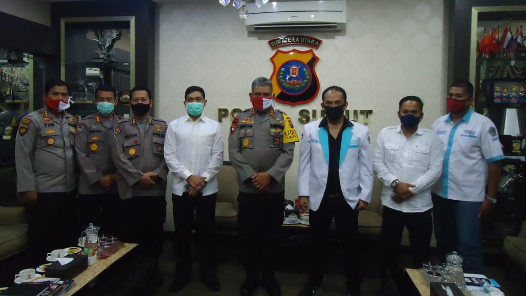Kapolda Sumut Ajak Organisasi Pedagang Pasar Sumatera Utara Dukung New Normal Kapolda Sumut Ajak Organisasi Pedagang Pasar Sumatera Utara Dukung New Normal