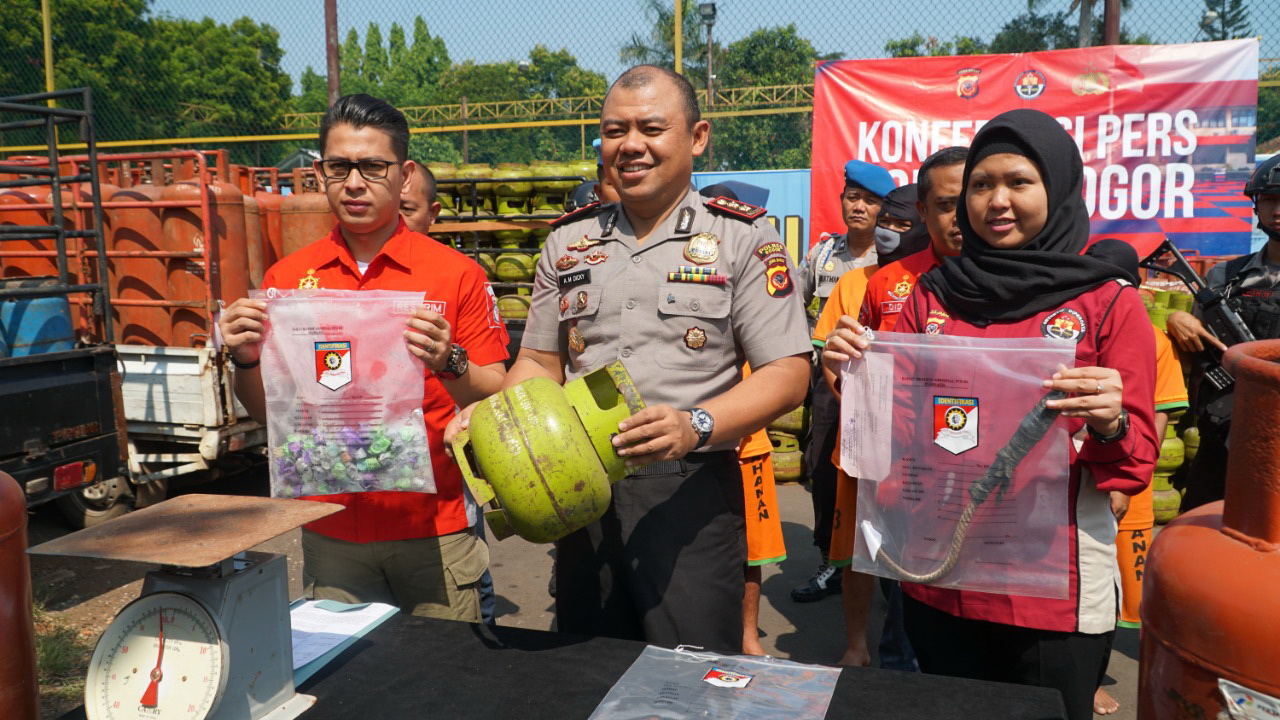 Tiga Pengoplos LPG Bersubsidi Diringkus Polres Bogor