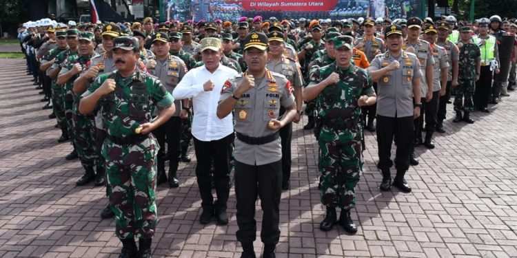 Panglima TNI dan Kapolri Pimpin Apel Gelar Pasukan Ops Lilin Toba 2019 di Medan