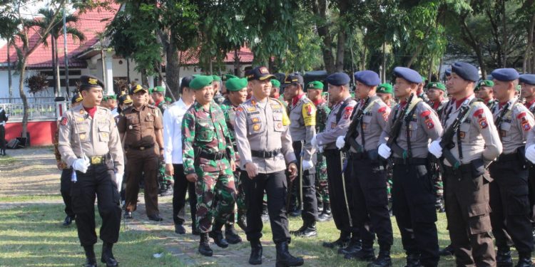 Heribertus Ompusunggu Irup Apel Gelar Pasukan Operasi Mantap Brata di Siantar