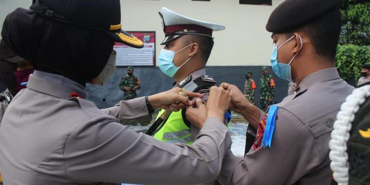 Kapolres Padangsidimpuan AKBP Juliani Prihartini Pimpin Operasi Patuh Toba 2020