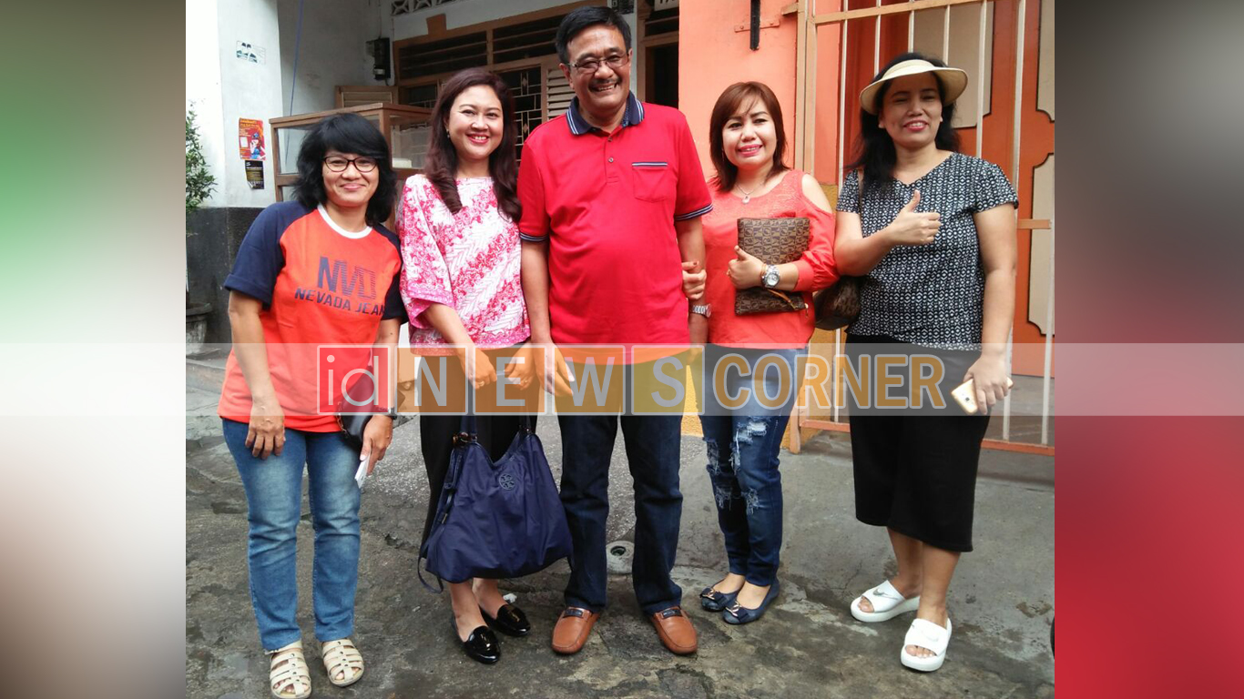 Djarot, Mantan Wakil Ahok Disambut Hangat Warga Siantar. Diminta Maju jadi Gubsu Djarot, Mantan Wakil Ahok Disambut Hangat Warga Siantar. Diminta Maju jadi Gubsu