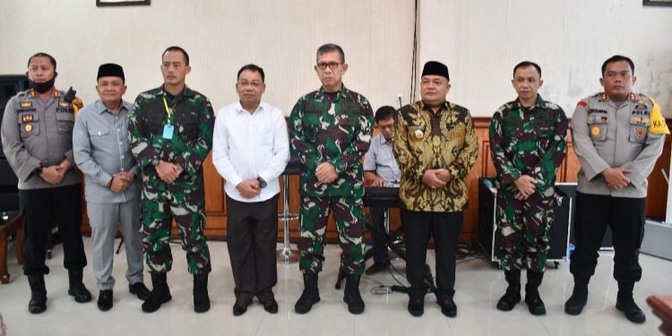 Pangdam I/BB Mayjen TNI Irwansyah Kunjungi Kantor Walikota dan Mapolres Binjai
