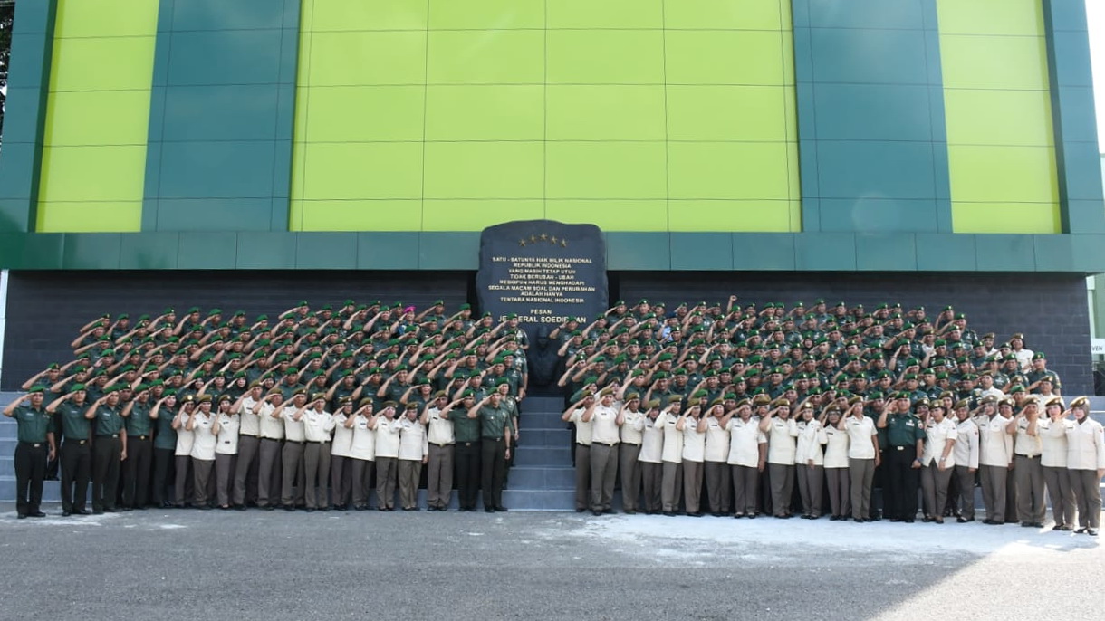 Hari Pertama Kerja, Pangdam Halal Bihalal dengan Prajurit dan PNS Kodam I/BB