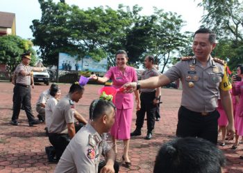 Kapolres Nias Pimpin Korps Raport Kenaikan Pangkat 36 Personil