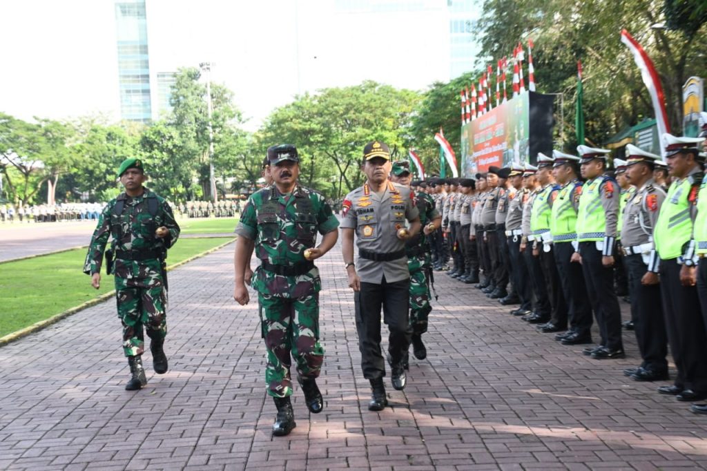 Panglima TNI dan Kapolri Pimpin Apel Gelar Pasukan Ops Lilin Toba 2019 di Medan