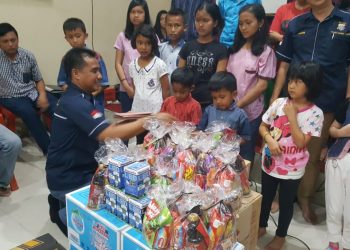 Polsek Payung Sekaki Gelar Baksos Tim Jumat Barokah di Panti Asuhan