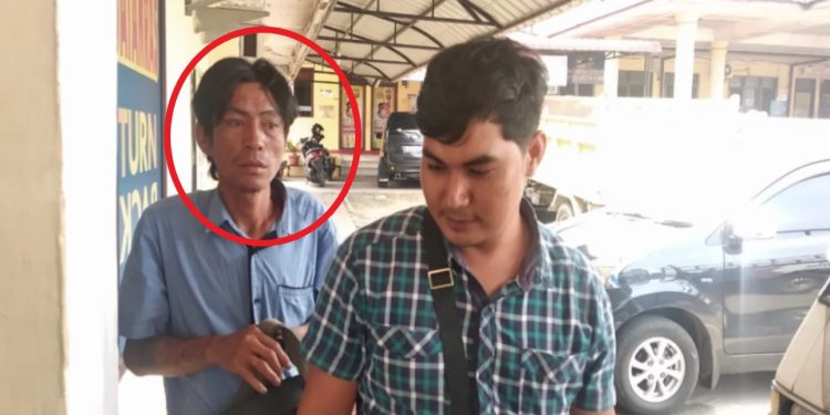 Viral di Medsos, Pardamean Tampubolon Pemalak Supir Truk di Siantar Diciduk Viral di Medsos, Pardamean Tampubolon Pemalak Supir Truk di Siantar Diciduk