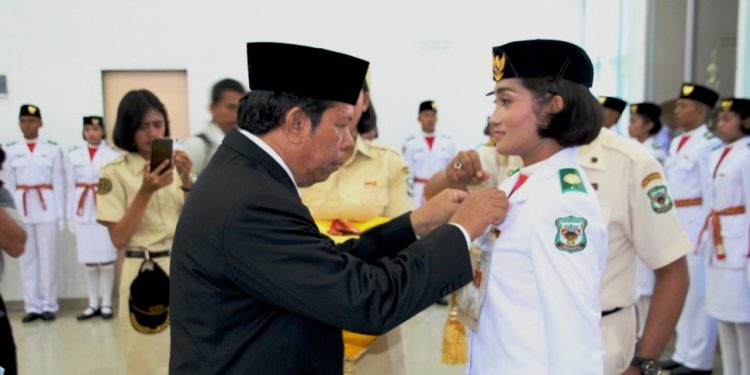 Jelang HUT ke -73 Kemerdekaan RI Paskibra Siantar Dikukuhkan Jelang HUT ke -73 Kemerdekaan RI Paskibra Siantar Dikukuhkan