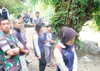 Dandim dan Kapolres Patroli Pembuangan Bangkai Babi ke Sungai dan Danau