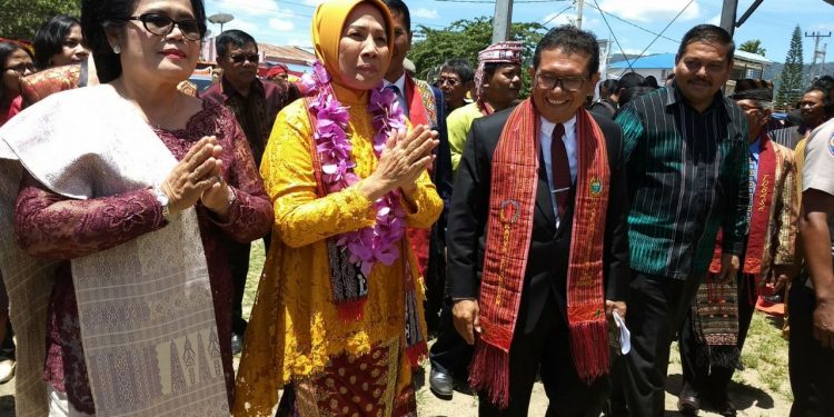 Pawai Obor Paskah Nasional Disambut Meriah di Balige, Danau Toba Pawai Obor Paskah Nasional Disambut Meriah di Balige, Danau Toba