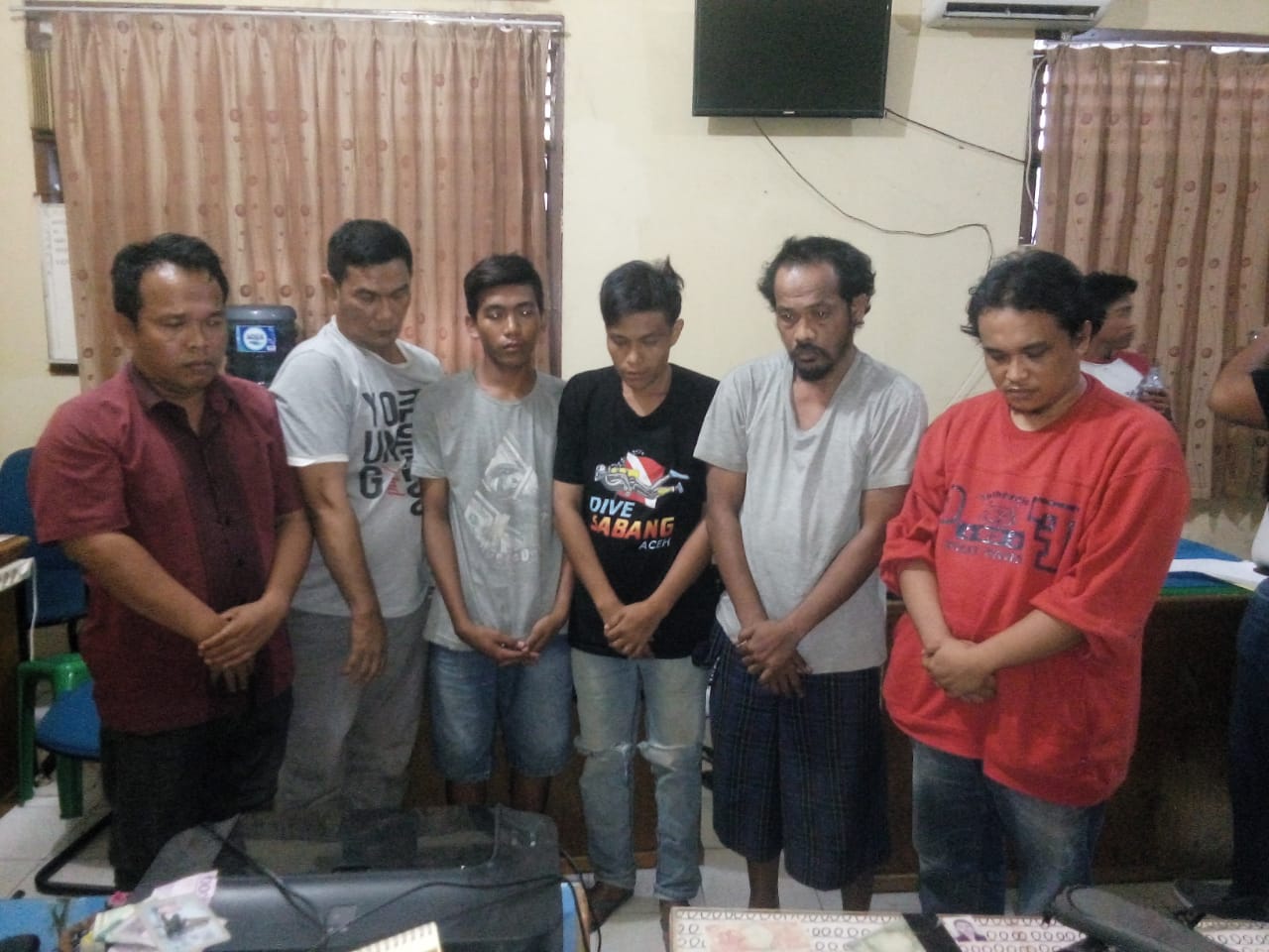 Tim Pegasus Polrestabes Medan Amankan Empat Preman, Narkoba dan Belasan Sajam