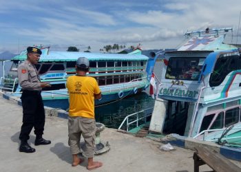 Pastikan Kawasan Wisata Danau Toba Aman, Kapolsek Simanindo Cek Pelabuhan Tomok