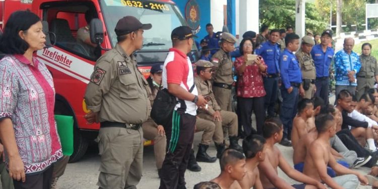Bolos saat Jam Belajar, Sejumlah Pelajar di Balige Digundul