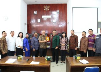 Asisten I Pemko Pematangsiantar Menerima Kunjungan Kerja Komisi A DPRD Sumut