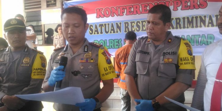 Ini Penjelasan Polisi Terkait Pembunuhan di Pematang Ini Penjelasan Polisi Terkait Pembunuhan di Pematang